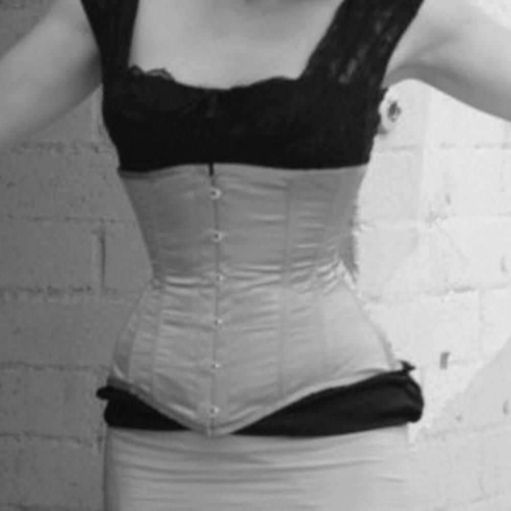 NWT S 24" OFF-WHITE BRIDAL MAIDEN CORSET TIGHT LACING - Picture 3 of 13